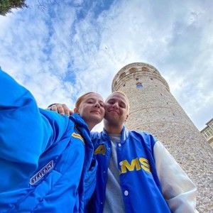 Meet your Posher, Alison